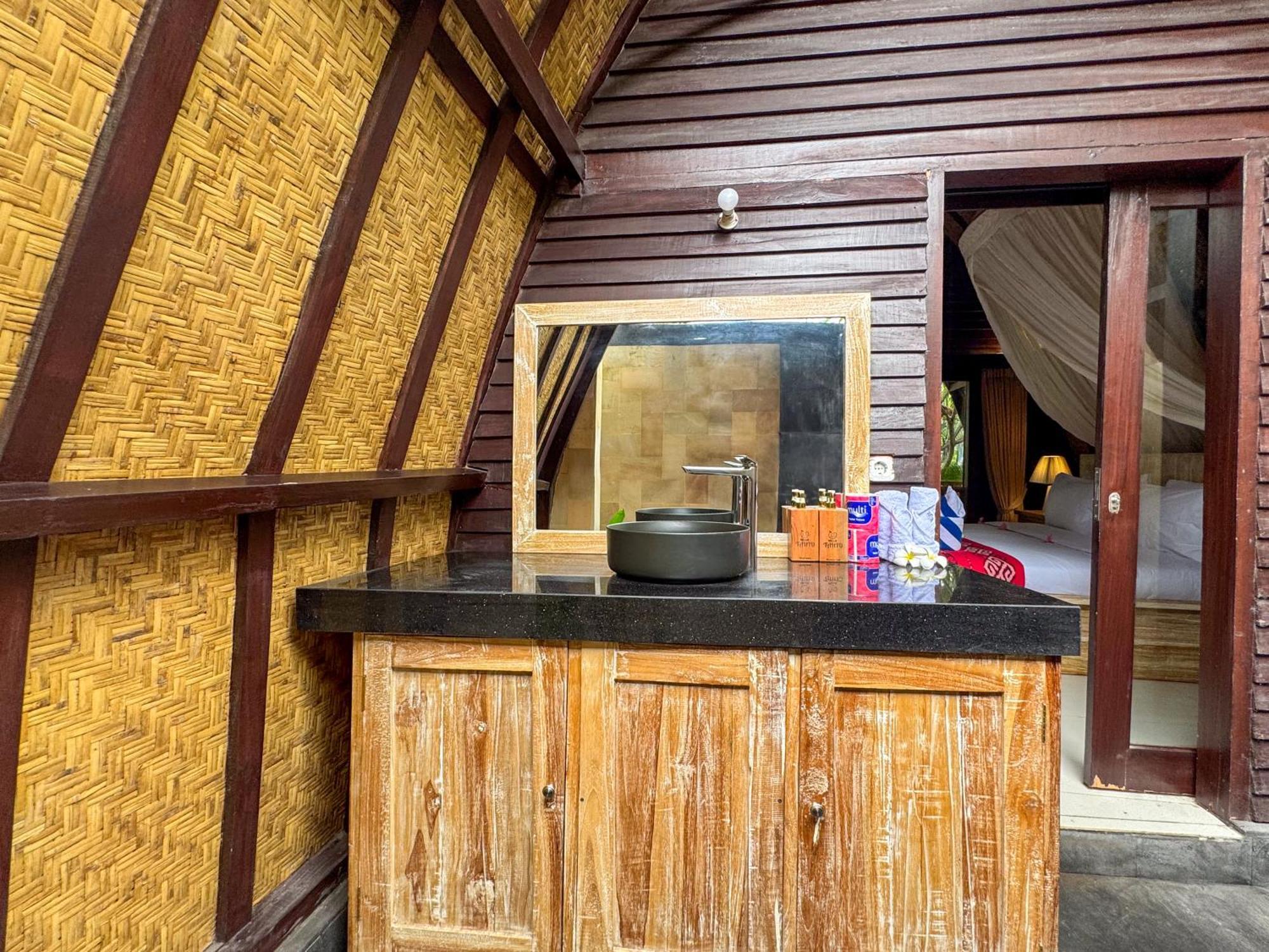 Villa Tahid Gili Air Bagian luar foto